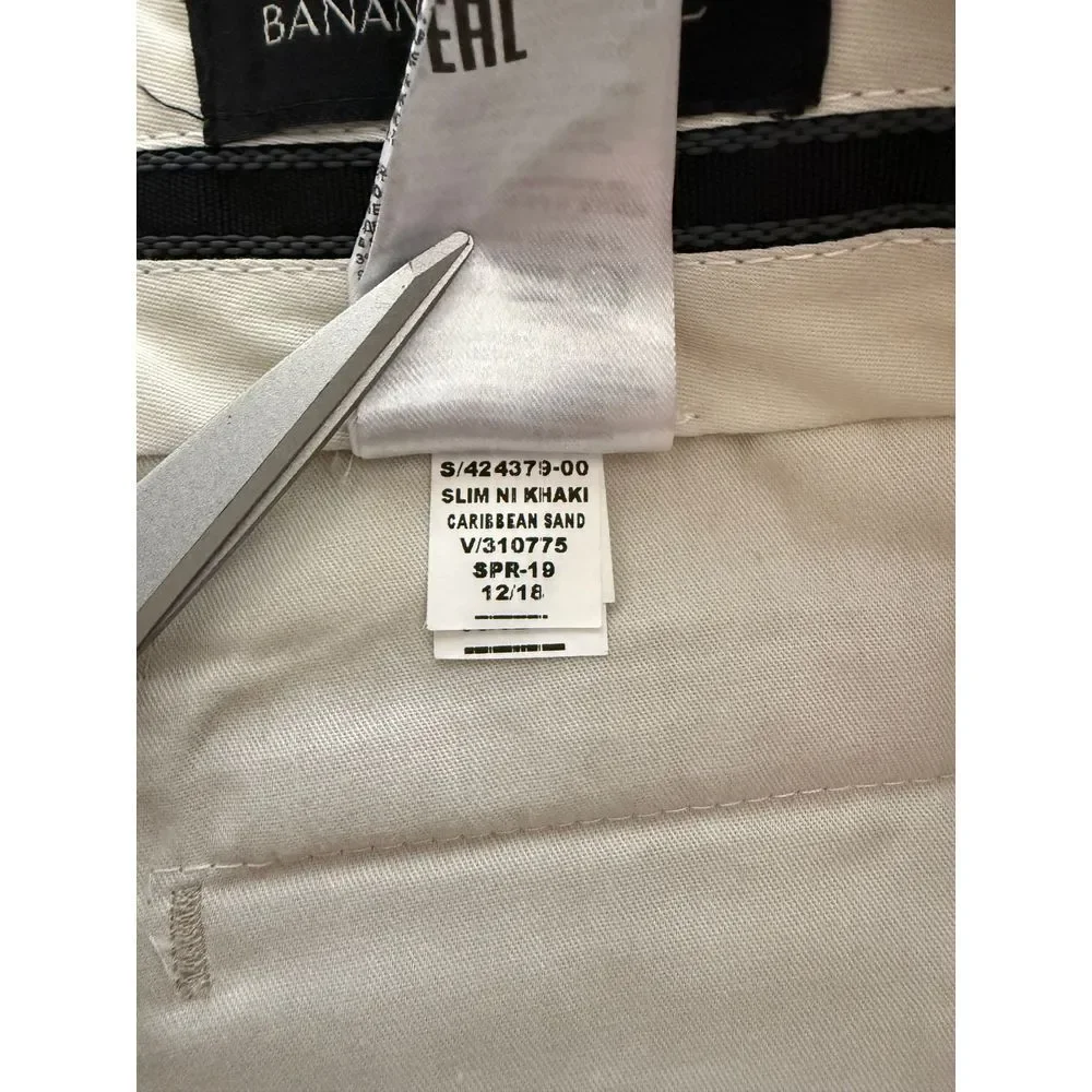 Banana Republic Chino Pant Men 36x31* Slim Traveler Caribbean Sand Khaki Trouser